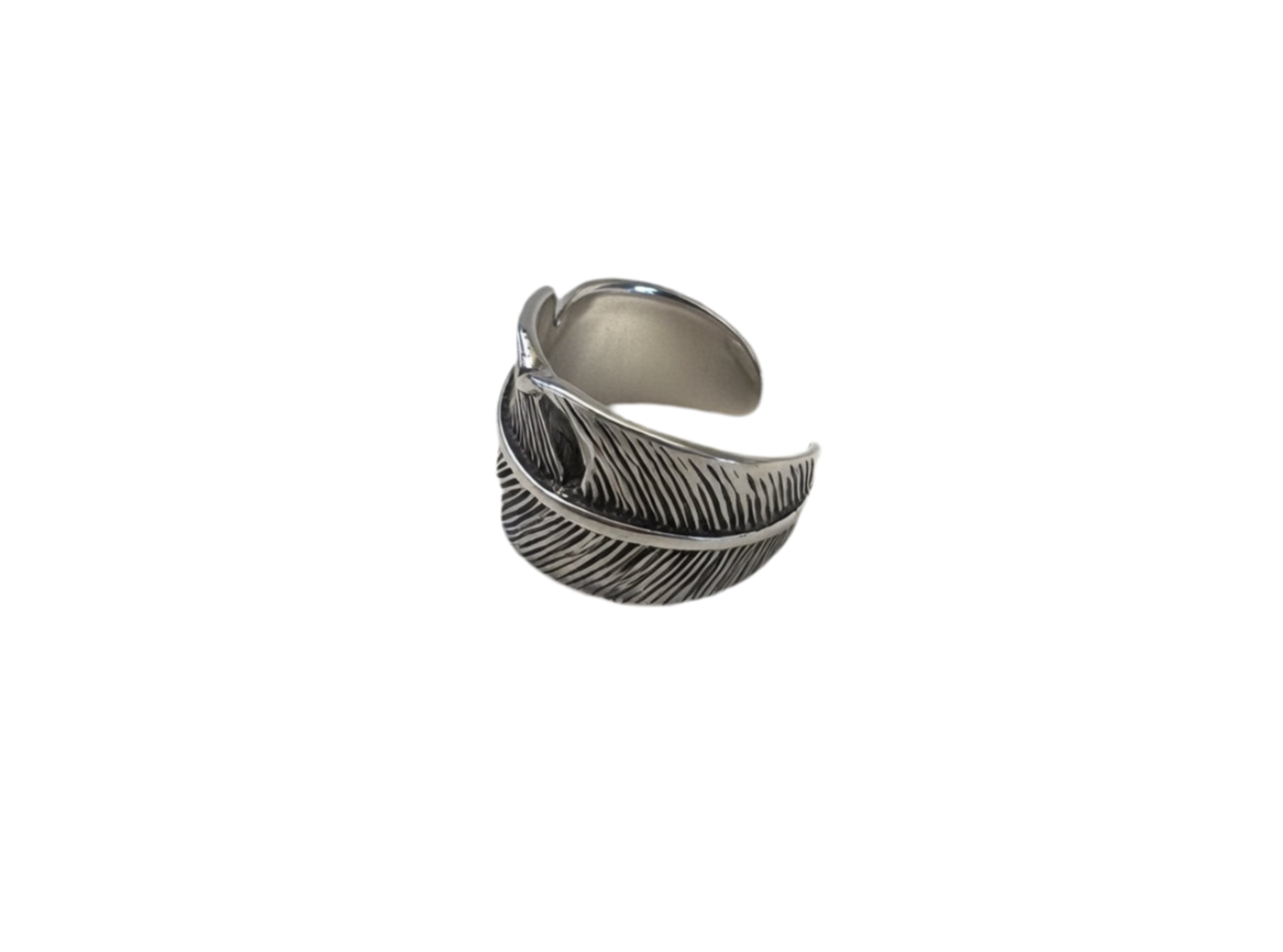 Flowing Feather Ring